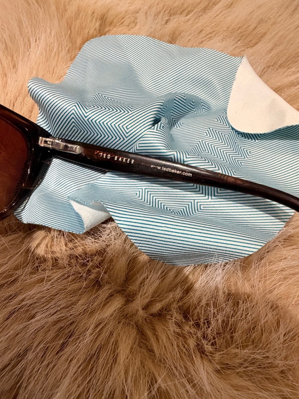 Ted baker sunglasses - Picture 5 of 12